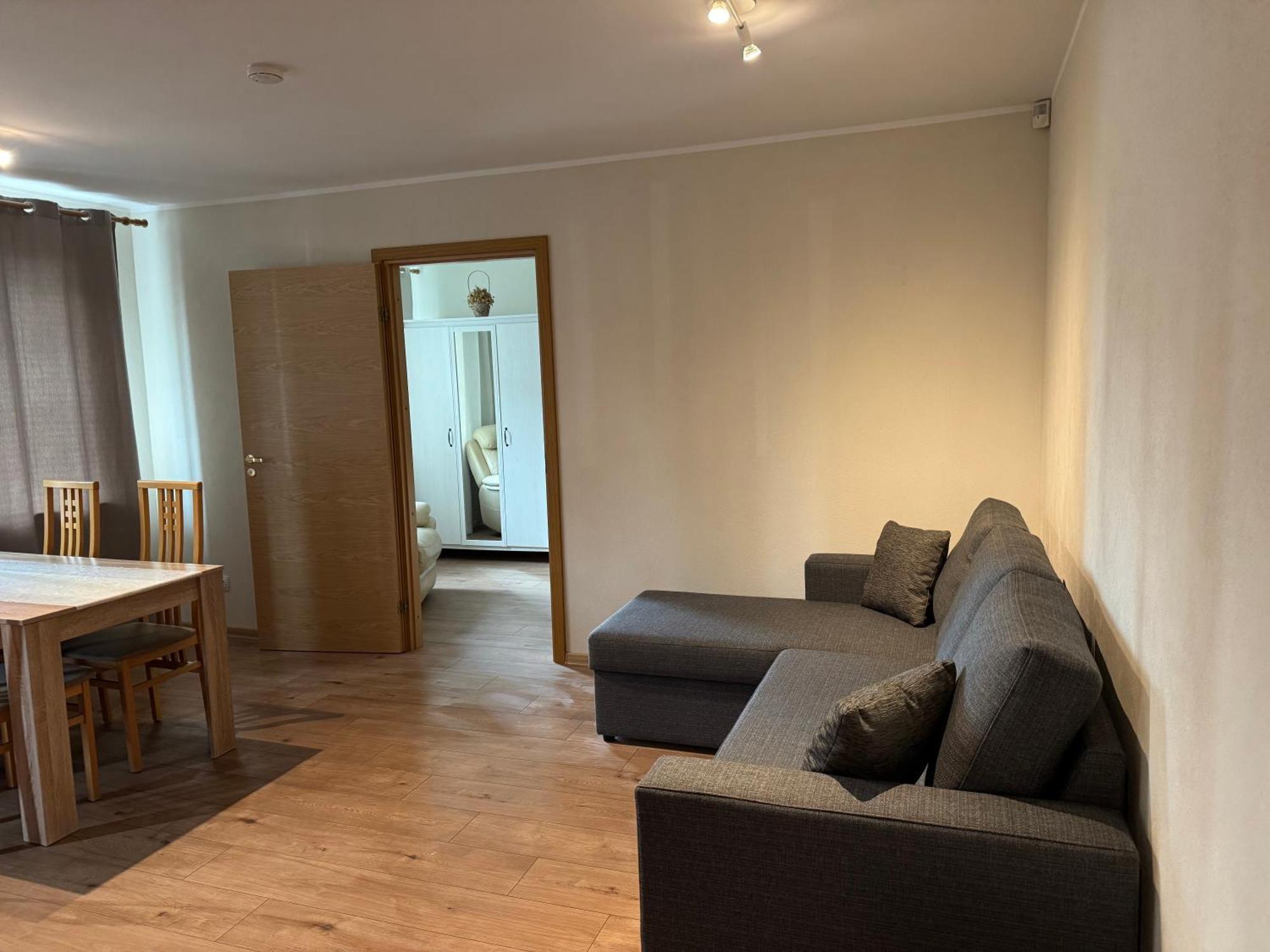 Dikol Two-Room Apartment-Self Check-In & Free Parking Near City Center Talin Exterior foto